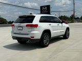 Used 2019 Jeep Grand Cherokee Limited w/ Luxury Group II image 5
