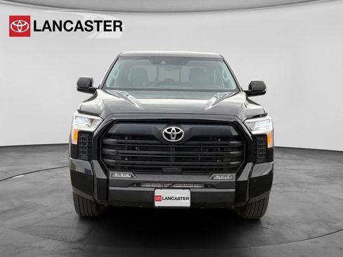 Certified 2022 Toyota Tundra SR5 w/ SR5 Convenience Package RWD image 2