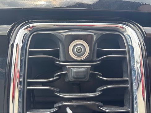 Used 2022 Jeep Grand Cherokee Limited 4xe w/ Luxury Tech Group II AWD/4WD image 17