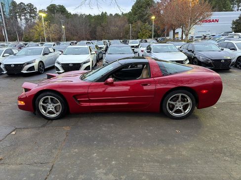 Used 2004 Chevrolet Corvette Coupe w/ Roof Package image 4