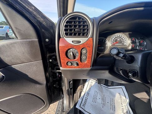 Used 2008 GMC Envoy Denali AWD/4WD image 12