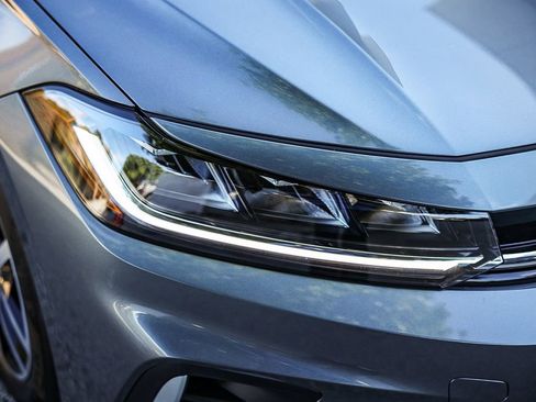 New 2026 Volkswagen Jetta SE image 14