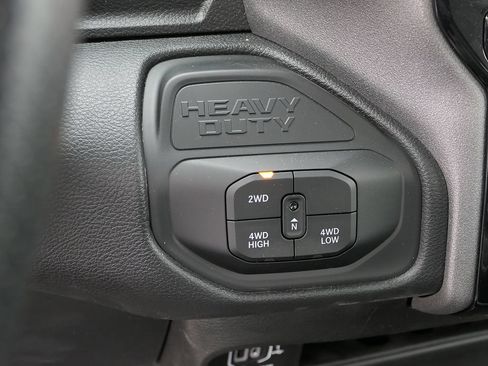 New 2026 RAM 2500 Tradesman AWD/4WD image 18