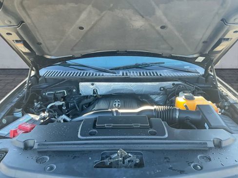 Used 2015 Lincoln Navigator 4WD image 21