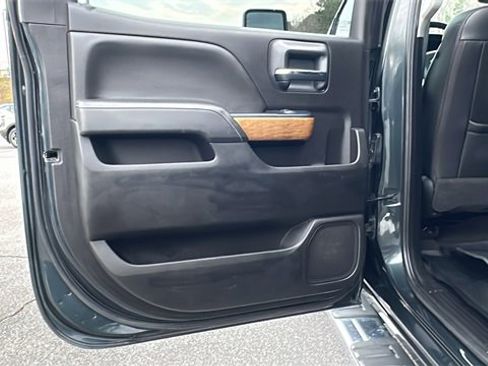 Used 2018 Chevrolet Silverado 2500 LTZ w/ Duramax Plus Package image 20