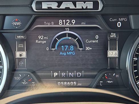 Used 2022 RAM 1500 Big Horn AWD/4WD image 24