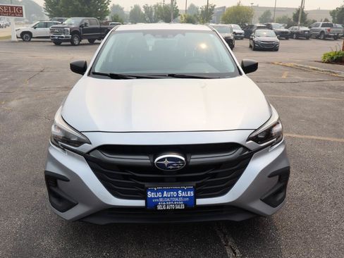 Used 2023 Subaru Legacy AWD/4WD image 9