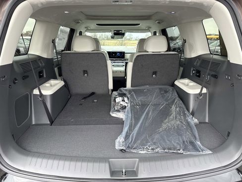 New 2026 Hyundai Santa Fe Calligraphy image 12