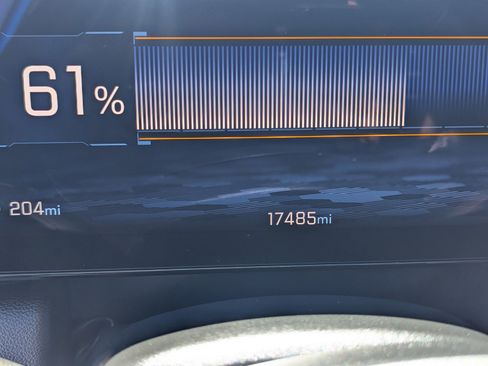 Used 2025 Chevrolet Equinox EV LT w/ Convenience Package image 15