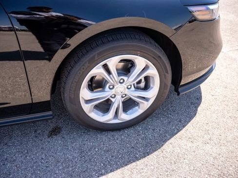 Used 2024 Honda Accord LX image 14