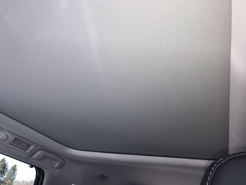 New 2026 Nissan Pathfinder SL AWD/4WD image 21