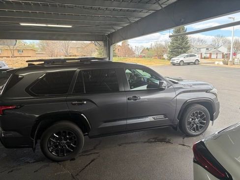 Used 2024 Toyota Sequoia Platinum image 4