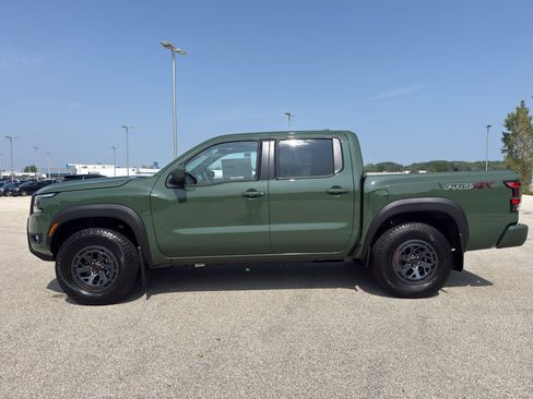 New 2026 Nissan Frontier PRO-4X w/ Pro Premium Package AWD/4WD image 6