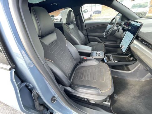 Used 2023 Ford Mustang Mach-E GT AWD/4WD image 28
