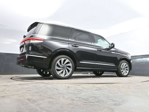Used 2024 Lincoln Navigator Reserve AWD/4WD image 50