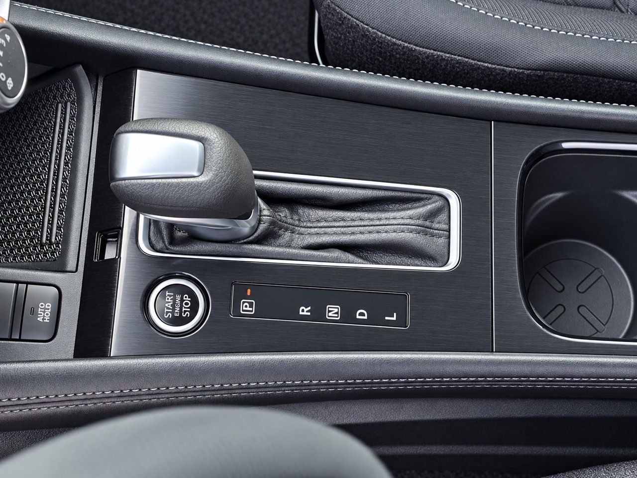 Used 2023 Nissan Kicks SV FWD image 20
