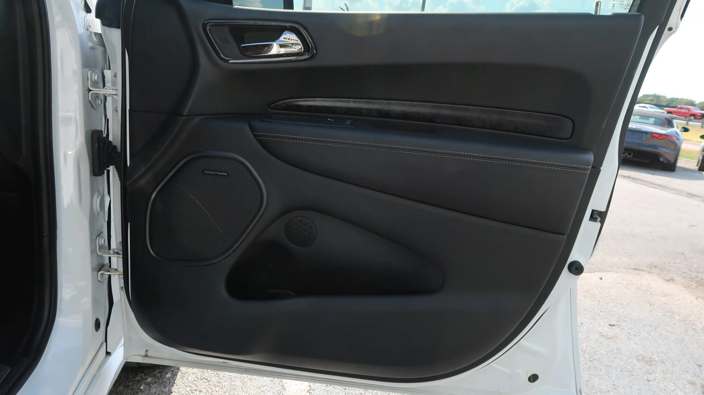 Used 2023 Dodge Durango SRT AWD/4WD image 50