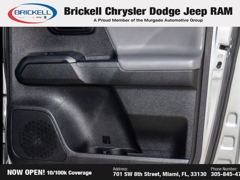 Used 2022 Toyota Tacoma SR w/ SR Convenience Package image 12