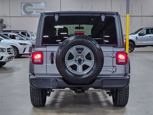 Used 2021 Jeep Wrangler Unlimited Sport S image 10