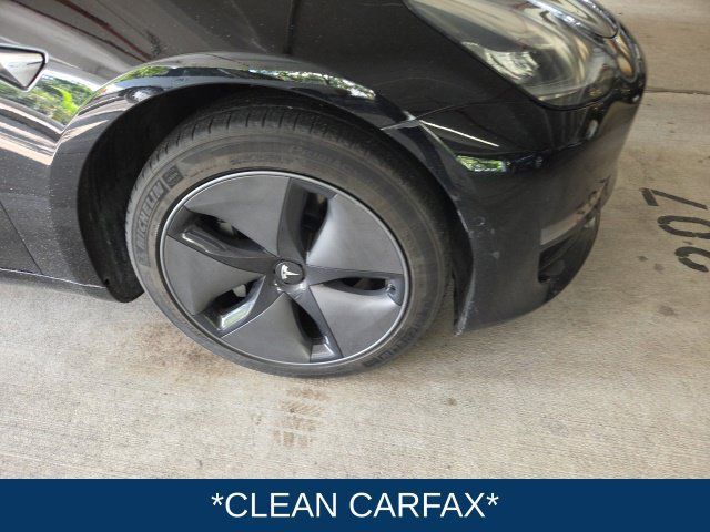 Used 2018 Tesla Model 3 Mid Range RWD image 3