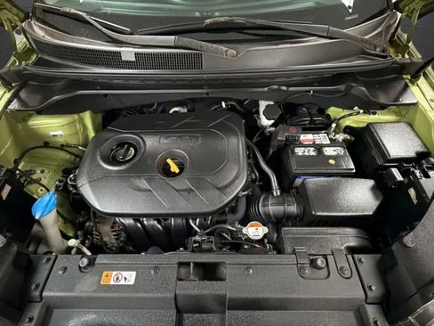 Used 2015 Kia Soul + FWD image 22