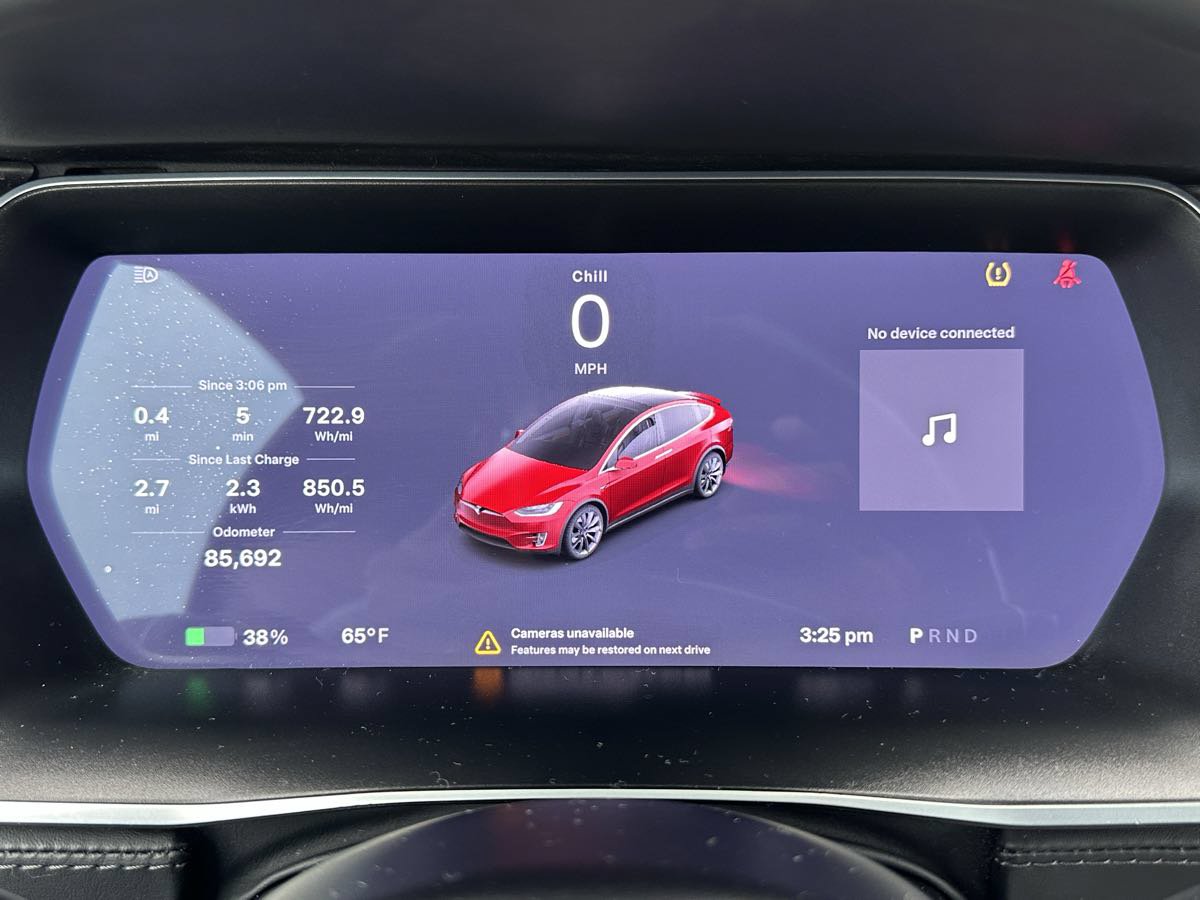 Used 2017 Tesla Model X 100D AWD/4WD image 16