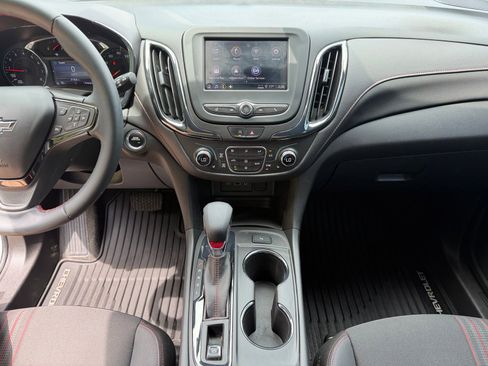 Used 2024 Chevrolet Equinox RS FWD image 20