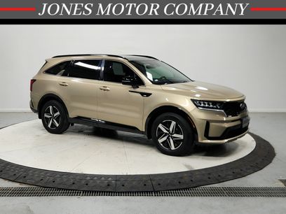 Used 2021 Kia Sorento S w/ Panoramic Sunroof Package
