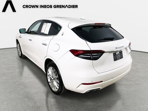 Used 2022 Maserati Levante GT image 7