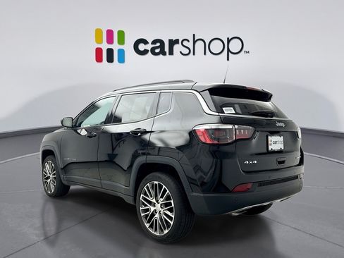Used 2023 Jeep Compass Limited w/ Elite Group AWD/4WD image 3