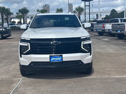 Used 2025 Chevrolet Tahoe RST w/ Comfort Package RWD image 2
