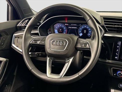 Certified 2025 Audi Q3 2.0T Premium w/ Convenience Package AWD/4WD image 21