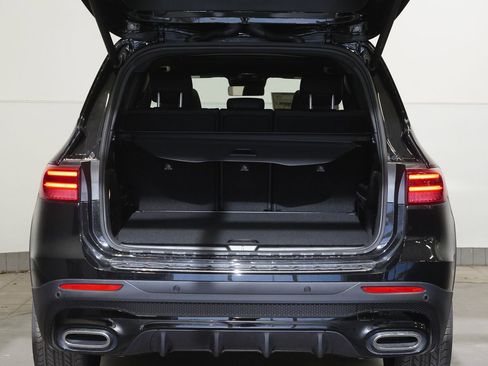 New 2026 Mercedes-Benz GLB 250 4MATIC image 35