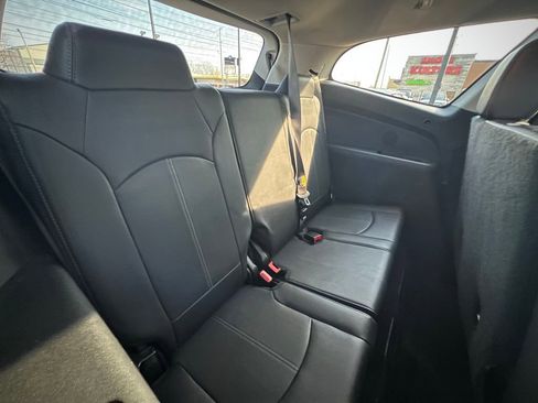 Used 2015 Chevrolet Traverse LT w/ LPO, 'HIT The Road' Package image 22