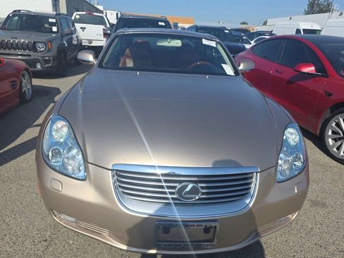 Used 2005 Lexus SC 430 Convertible w/ Preferred Accessory Pkg RWD image 12
