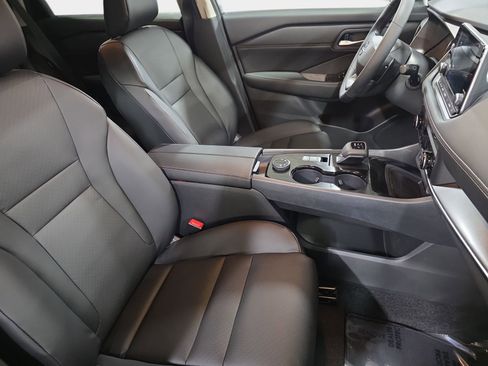 New 2026 Nissan Rogue SV image 10