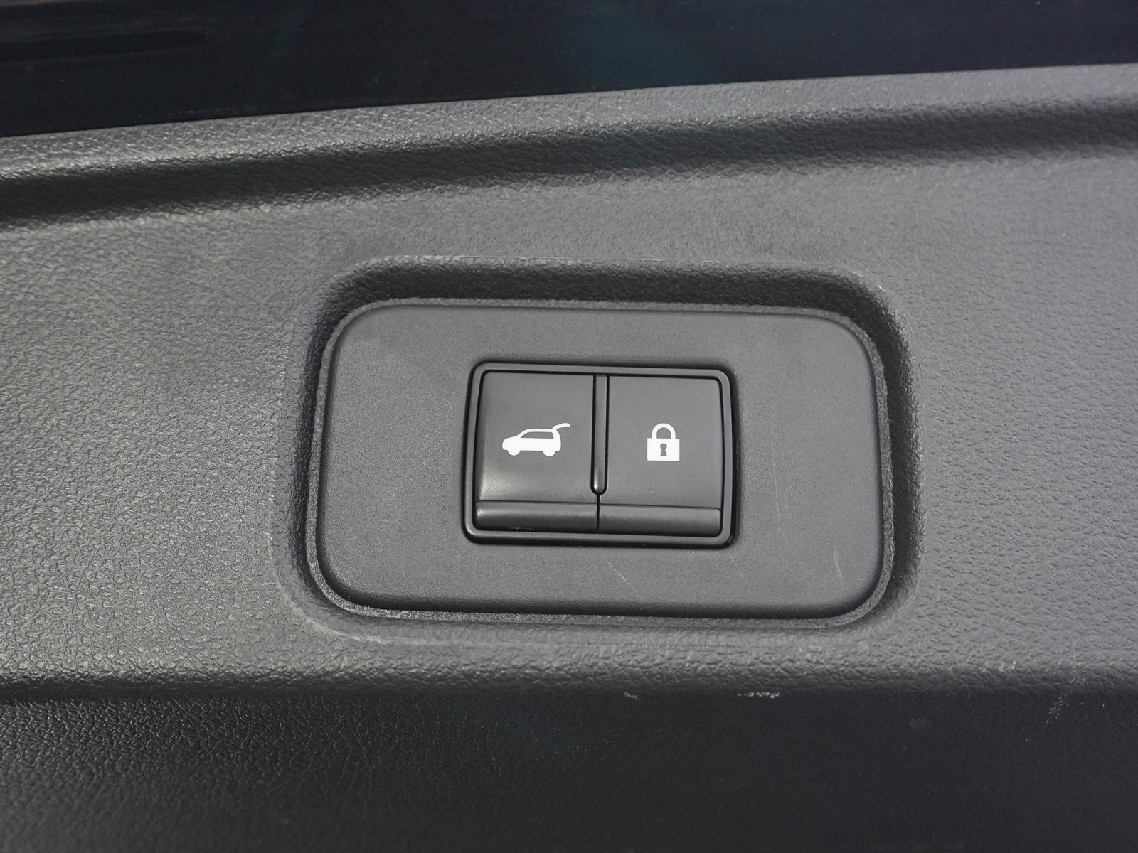 Used 2024 Nissan Pathfinder SL w/ SL Premium Package AWD/4WD image 11
