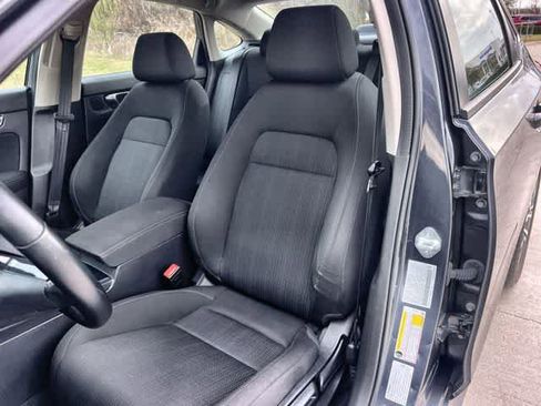 Certified 2022 Honda Civic EX image 11