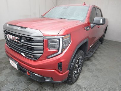 Used 2022 GMC Sierra 1500 AT4 w/ AT4 Preferred Package