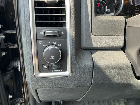 Used 2016 RAM 1500 Outdoorsman AWD/4WD image 19