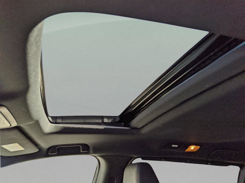 Used 2023 Honda Odyssey Sport image 27