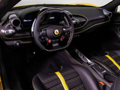 Certified 2022 Ferrari F8 Tributo image 36