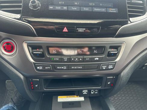 Used 2023 Honda Passport EX-L image 16