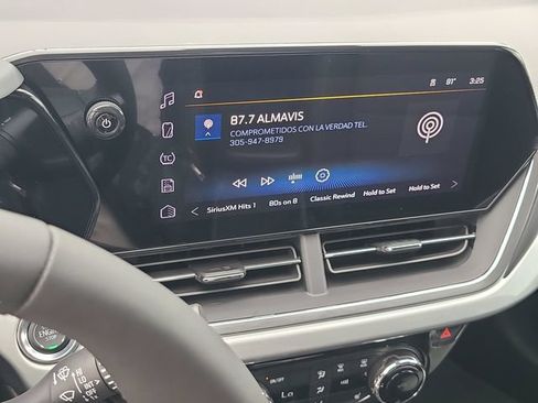 New 2026 Chevrolet Trax LT w/ Midnight Edition FWD image 24