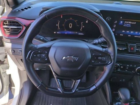 Certified 2024 Chevrolet TrailBlazer RS w/ Convenience Package FWD image 17