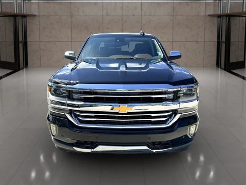 Used 2016 Chevrolet Silverado 1500 High Country w/ High Country Premium Package RWD image 8
