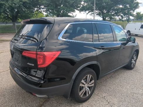 Used 2018 Honda Pilot EX image 4