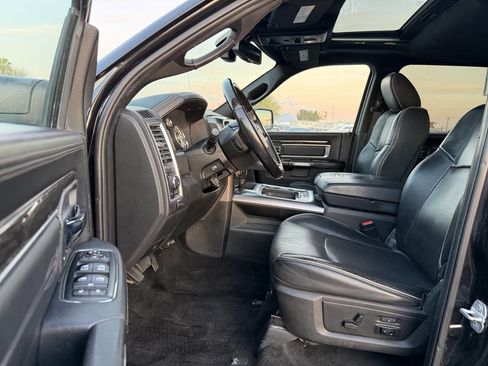 Used 2017 RAM 1500 Limited image 22