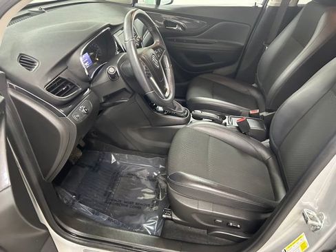 Used 2022 Buick Encore Preferred w/ Safety Package AWD/4WD image 12