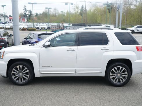 Used 2016 GMC Terrain Denali AWD/4WD image 2
